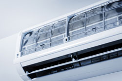 エアコンのセルフクリーニング方法