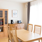 【食器棚の選び方3つのポイント】キッチン家具の「役割」を考えて！