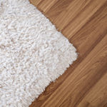 狭い部屋を広く見せるコツは？　広見せ効果のあるカーペットの選び方