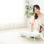 一人暮らしにアイロン台は必要？　メリット・デメリットについてご紹介