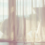 ちゃんとつけてる？　窓にレースカーテンが必要な理由4つ