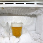 冷蔵庫の中で霜が巨大化！　冷蔵庫内の簡単な霜取りテクニックとは？