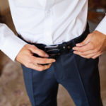 短時間でシワを取り折り目をつけられる！　ズボンプレッサーの使い方